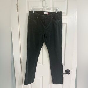 CABI 3743 Skinny Cords Forest Green Corduroy Pants